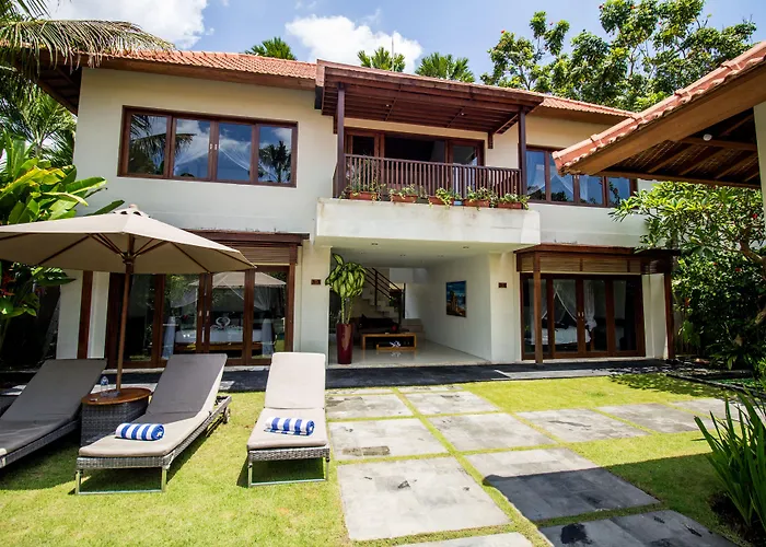 アモーレヴィラ 5* Dalung (Bali)