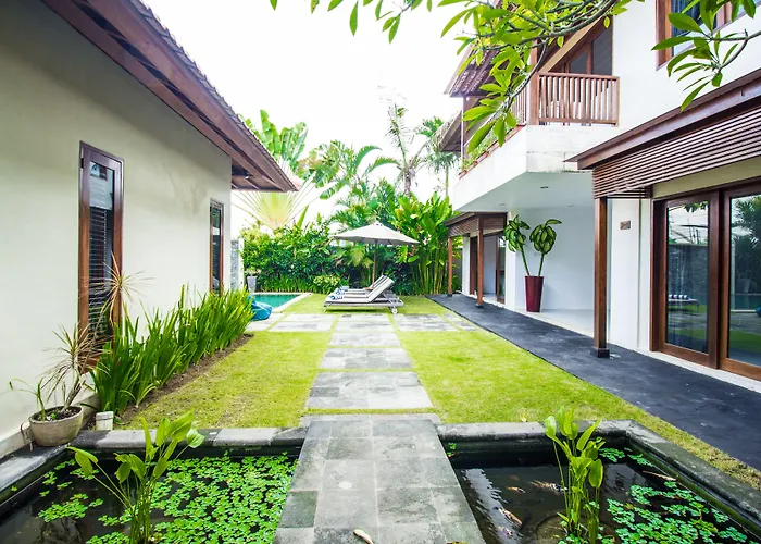 ホテル アモーレヴィラ Dalung (Bali)